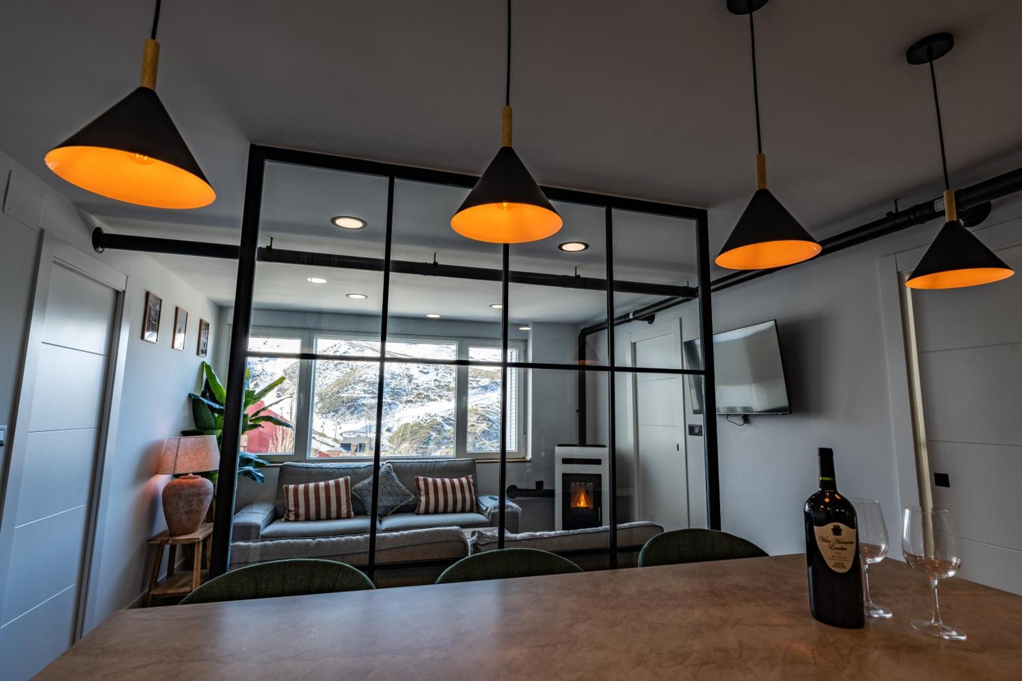 Luxury Refurnished Apartment With Private Parking Close To Ski Slopes Sierra Nevada Exterior foto
