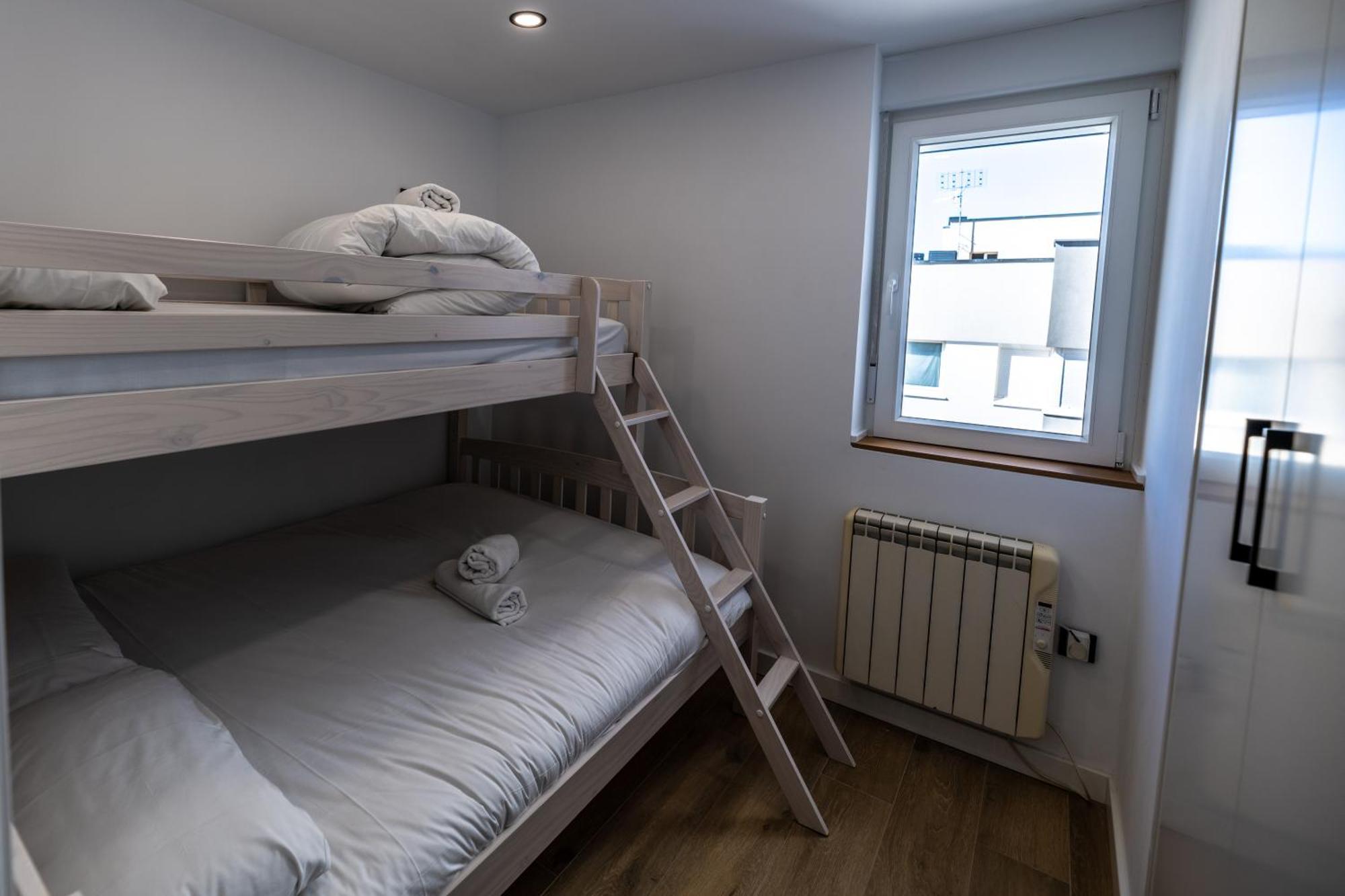 Luxury Refurnished Apartment With Private Parking Close To Ski Slopes Sierra Nevada Exterior foto